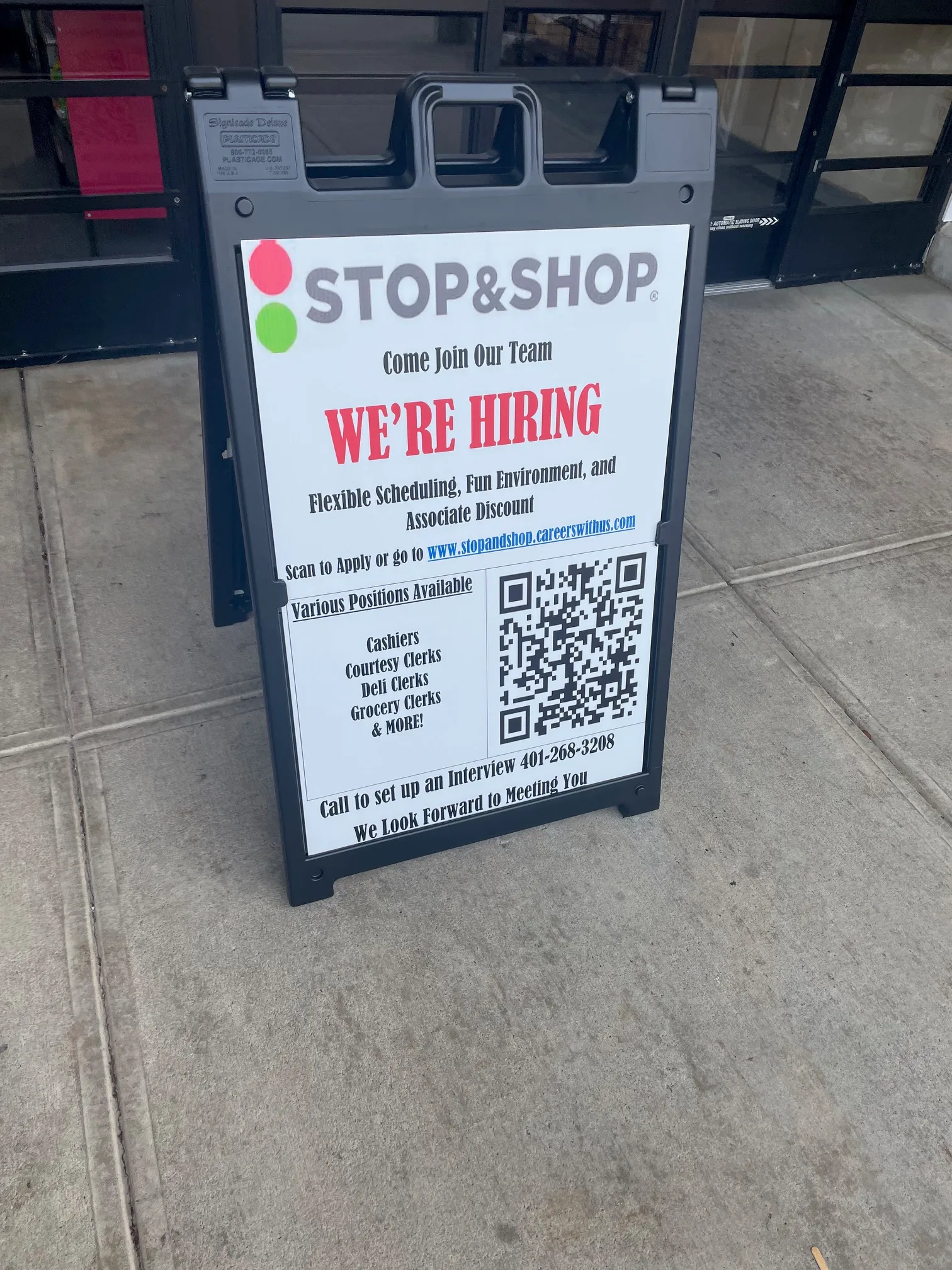 Stop & Shop promotional graphics